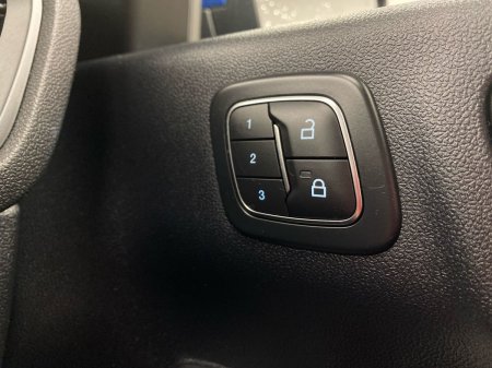 2025 Ford Kuga - photo 17