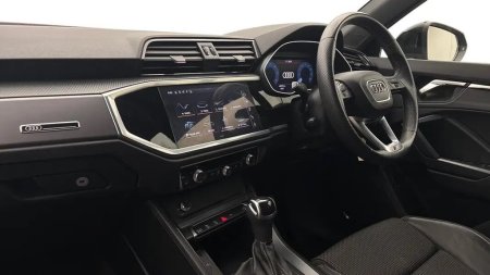 2022 Audi Q3 - photo 2
