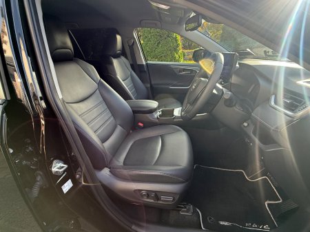 2024 Toyota RAV4 - photo 10