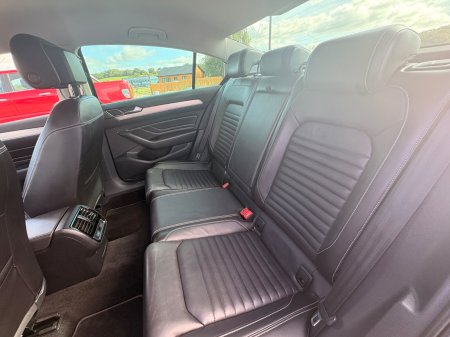 2020 Volkswagen Passat - photo 9
