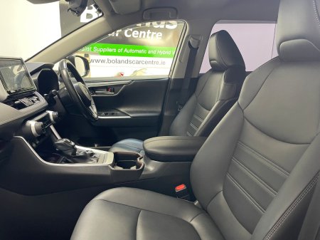 2021 Toyota RAV4 - photo 10