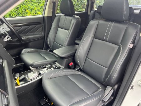 2018 Mitsubishi Outlander - photo 7