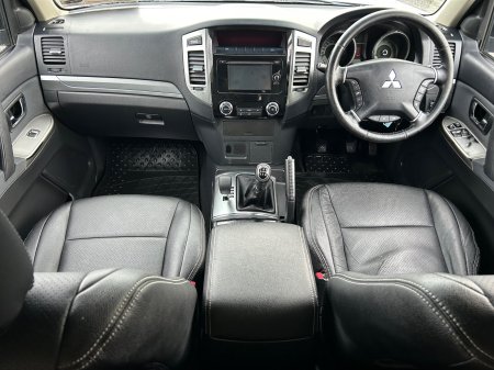 2018 Mitsubishi Pajero - photo 16