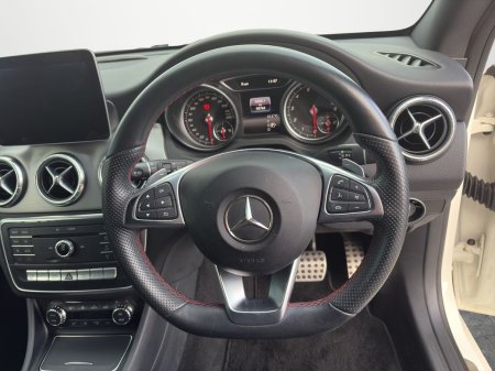 2017 Mercedes-Benz CLA - photo 10