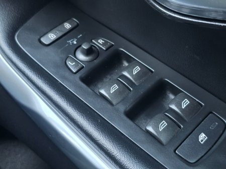 2017 Volvo V40 - photo 20