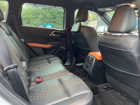 2022 Mitsubishi Outlander - photo 8