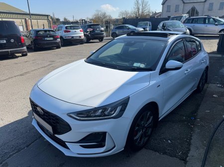 2023 Ford Focus - photo 3
