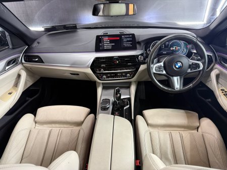 2017 BMW 5-Series - photo 20