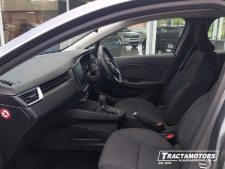 2023 Renault Clio - photo 4