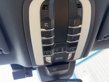 2018 Porsche Macan - photo 23