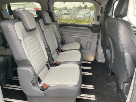 2026 Ford Tourneo Custom - photo 22