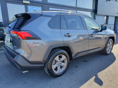 2022 Toyota RAV4 - photo 8