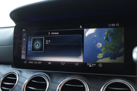 2018 Mercedes-Benz E-Class - photo 14