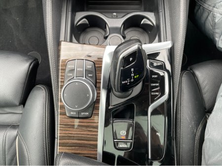 2021 BMW 5-Series - photo 20