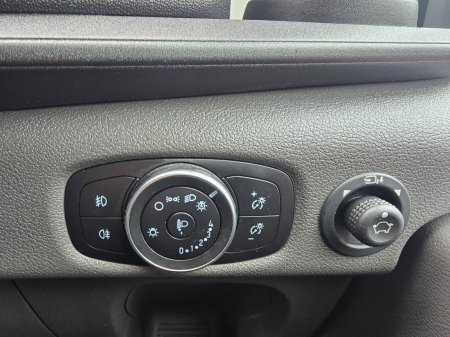 2020 Ford Transit - photo 13
