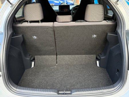 2022 Toyota Yaris - photo 7