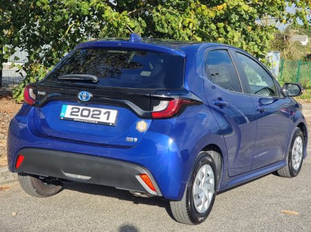 2021 Toyota Yaris - photo 11