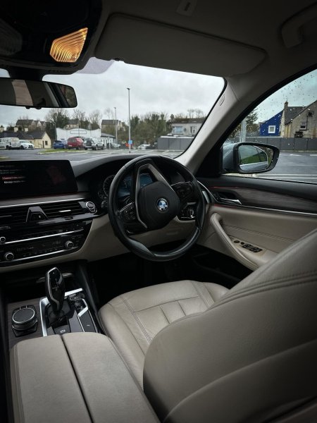 2018 BMW 5-Series - photo 6