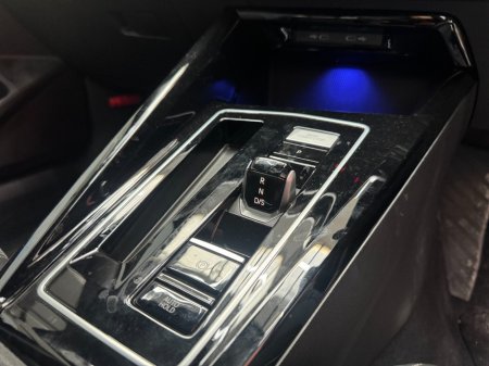 2024 Volkswagen Golf - photo 12