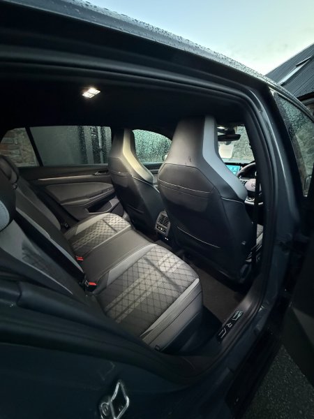 2023 Volkswagen Golf - photo 21