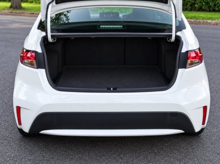 2019 Toyota Corolla - photo 15