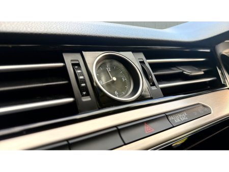 2020 Volkswagen Passat - photo 32