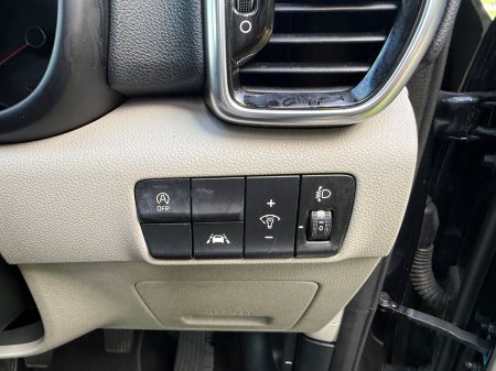2020 Kia Sportage - photo 21