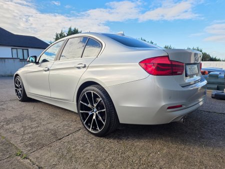 2017 BMW 3-Series - photo 6