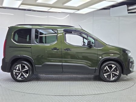 2025 Peugeot e-Rifter - photo 11