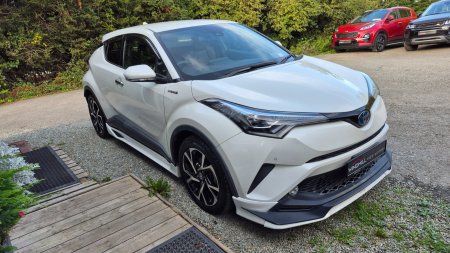 2018 Toyota C-HR - photo 2