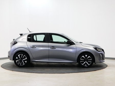 2024 Peugeot 208 - photo 2