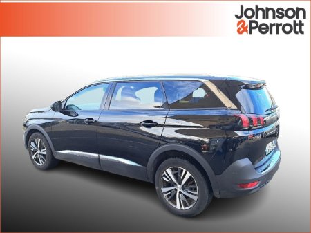 2023 Peugeot 5008 - photo 2