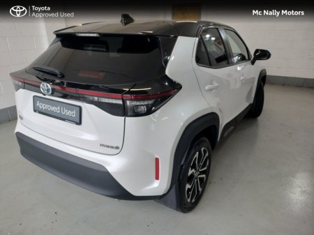 2023 Toyota Yaris Cross - photo 2