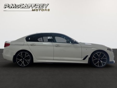 2017 BMW 5-Series - photo 4