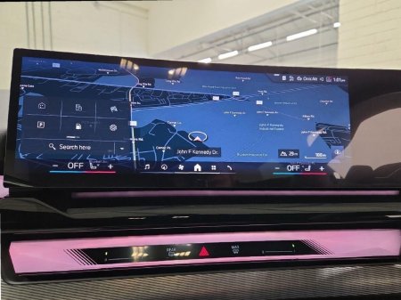 2026 BMW 5-Series - photo 8