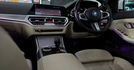 2021 BMW 3-Series - photo 27