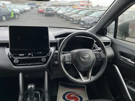 2023 Toyota Corolla Cross - photo 9