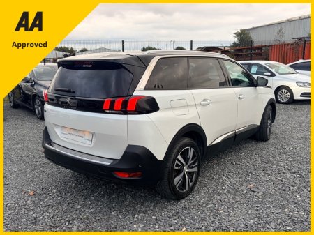 2018 Peugeot 5008 - photo 5
