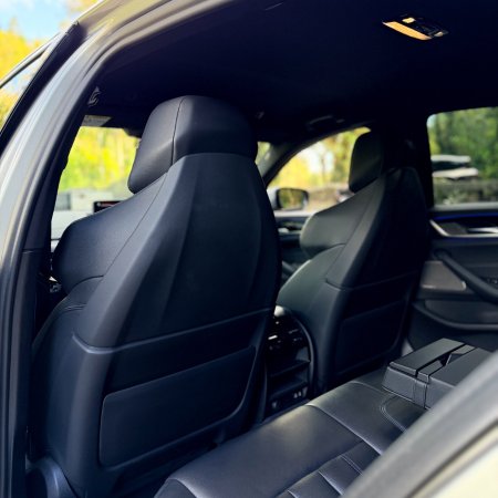2022 BMW 5-Series - photo 11