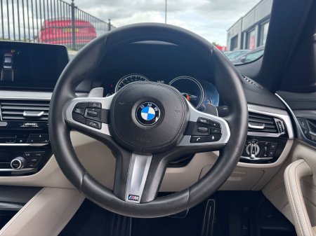 2018 BMW 5-Series - photo 9