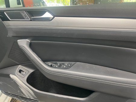 2017 Volkswagen Passat - photo 14