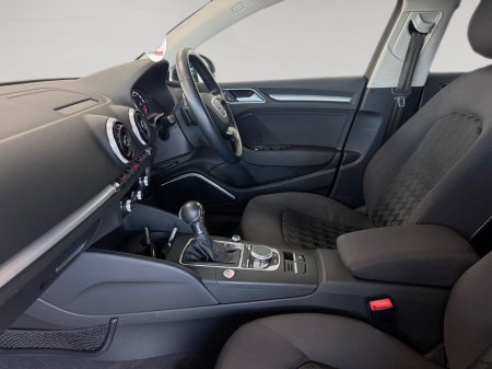 2015 Audi A3 - photo 16