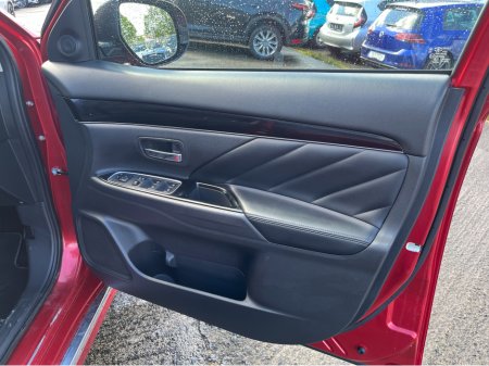 2019 Mitsubishi Outlander - photo 12
