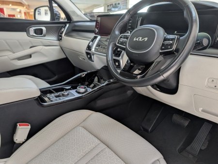 2023 Kia Sorento - photo 5