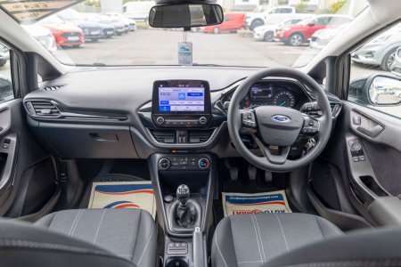 2021 Ford Fiesta - photo 14