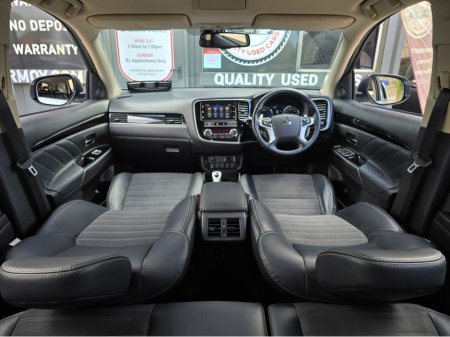 2019 Mitsubishi Outlander - thumbnail 14