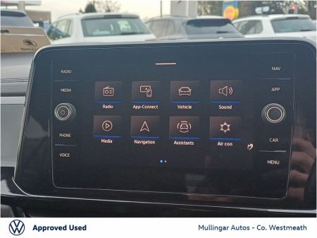 2023 Volkswagen T-Roc 2.0 TDI 116HP R-Line Black Ed €32,950 thumbnail