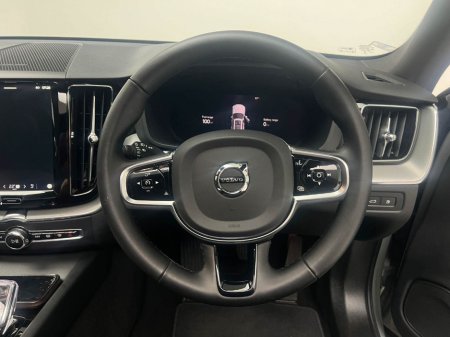 2024 Volvo XC60 PLUS T6 RECHARGE €52,990 thumbnail