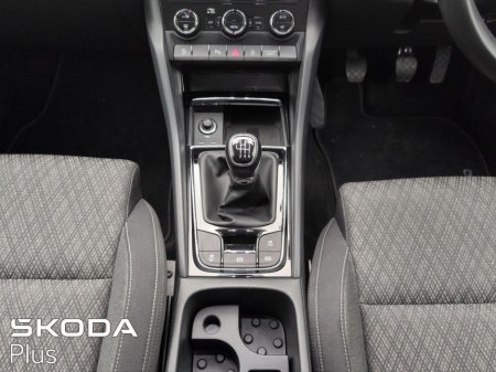 2023 Skoda Karoq STYLE 1.0TSI 110HP €32,950 thumbnail