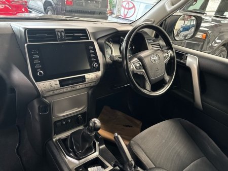 2022 Toyota Landcruiser - thumbnail 8